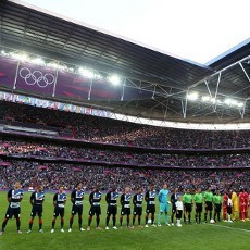 Ups, Polisi Kehilangan Kunci Stadion Wembley