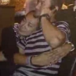 Foto Mesra Bareng Mudji Massaid Beredar, Adjie Cuek