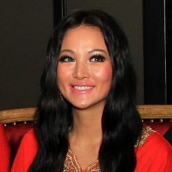 Fifie Buntaran Ingin Seperti Victoria Beckham