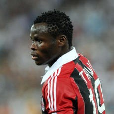 Milan Pinjamkan Taiwo ke Kiev