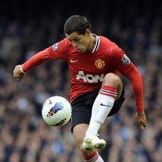 Fergie Yakin Chicharito Lebih Baik di Musim Depan