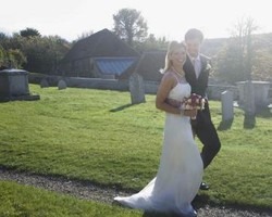 Pernikahan di Area Pemakaman Jadi Tren di Amerika