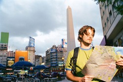 5 Tips Menghindari Pemerasan saat Traveling