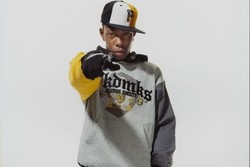 Ratu Elizabeth II Ternyata Penggemar Berat Rapper Inggris, Dizzee Rascal