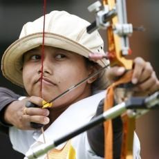 Ika Tembus Perdelapanfinal Cabang Panahan