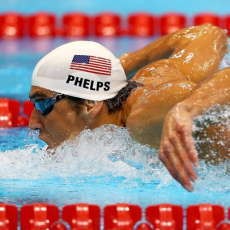 Phelps Samai Rekor Peraih Medali Terbanyak