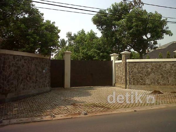 Di Istana  Mewah Ini, Irjen Djoko Susilo Berdiam