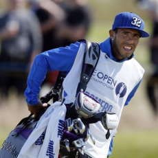 City Disarankan Jual Tevez dan Datangkan Van Persie