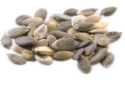 Kuaci Bisa Buat Camilan Anak Kurang Gizi?