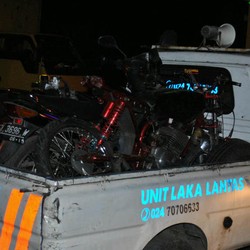 Dua Wanita Tewas Tergencet Truk di Semarang