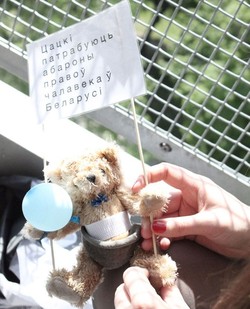 Kisah Teddy Bear dan Jenderal Dipecat