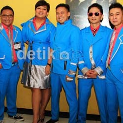 Gaya Nyentrik Project Pop