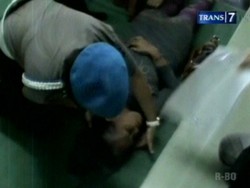 Antre Zakat, Nenek Tak Sadarkan Diri