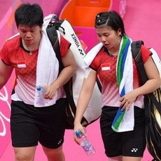 Didiskualifikasi, Meiliana/Greysia Mencoba Tegar