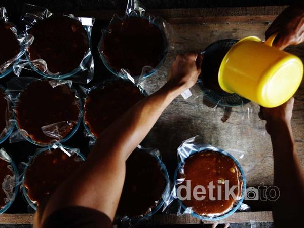 Jelang Lebaran, Permintaan Dodol Betawi Meningkat