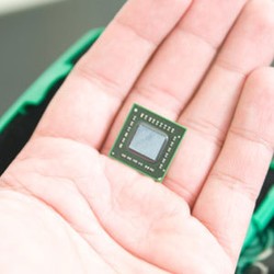 AMD Bajak Petinggi Apple