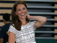 Ekspresi Bahagia Si Cantik Kate Middleton
