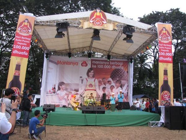 Meriahnya ABC Dapur Peduli 2012!