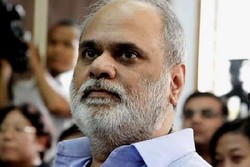 Pendukung Anand Krishna Kecewa Putusan MA