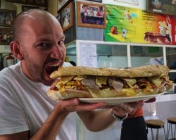 Konsumen Didenda Bila Tak Menghabiskan Makanan di Restoran Ini