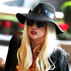 Refund Tiket Lady Gaga Via Kartu Kredit Masih Berjalan