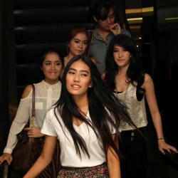 Hargai Ramadan, Princess Manggung Pakai Kaftan