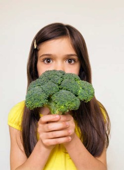 Ingin Terapkan Diet Vegetarian Pada Anak? Berikan Juga Makanan Ini