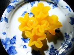 Thong Yib, Si Kue Cubit Emas