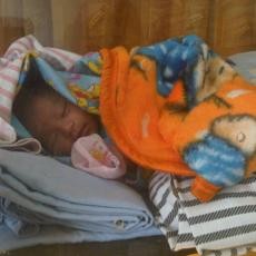 Bayi Perempuan Ditemukan di Tempat Sampah