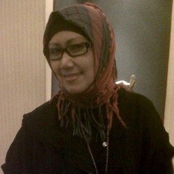 Mel Pilih Launching Album Saat Umroh Biar Berkah