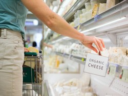 Tak Cuma MUI, Makanan Halal Juga Tanggung Jawab Semua Pihak