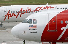 Ada Penumpang Loncat Keluar, Pesawat AirAsia Tunda Penerbangan