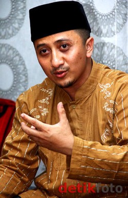 Ust Yusuf Mansur: Ingin Berubah Menjadi Lebih Baik? Ikut Aturan Allah