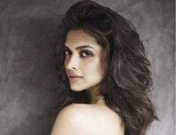 Yamaha Gaet Aktris Bollywood