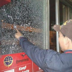 Halte Busway Tebet dan Cawang Stasiun Juga jadi Sasaran Penembakan