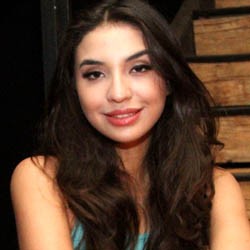 Manohara Jadi Shopaholic di Loe Gue End