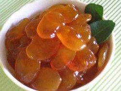 Yuuk Kenali Ciri Kolang-Kaling Berformalin