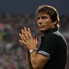 Juve Mulai Membiasakan Diri Tanpa Conte