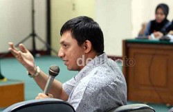 Anak Tersandung Suap, Penyanyi Dangdut A Rafiq: Fahd Anak Gentle