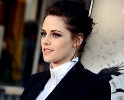 Patah Hati, Kristen Stewart Tak Berhenti Nangis & Jarang Mandi 