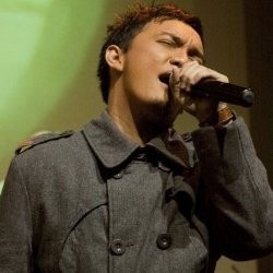 6 Tahun Presenter, Ichsan Akbar Banting Stir Jadi Penyanyi