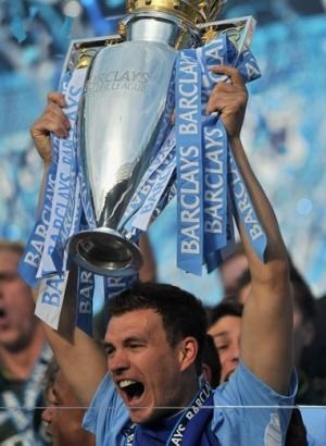 Jadi Pindah ke Milan, Dzeko?