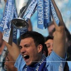 Jadi Pindah ke Milan, Dzeko?