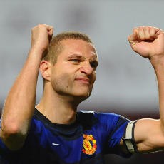 Vidic Senang Bisa Bermain Lagi