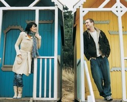 8 Trik Menarik Perhatian Pria Tanpa Terkesan Menggoda