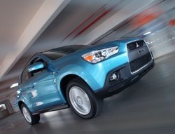 Mitsubishi Kewalahan Penuhi Inden Outlander