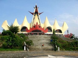 Menara Megah di Ujung Selatan Sumatera