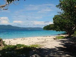 Pulau Pombo, Satu Lagi Pesona Bahari dari Indonesia Timur