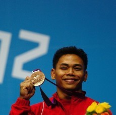 Angkat Besi Diharapkan Bisa Semakin Oke di Olimpiade 2016