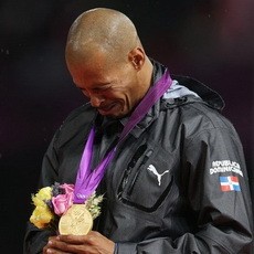 Medali Emas Sanchez untuk Mendiang Nenek